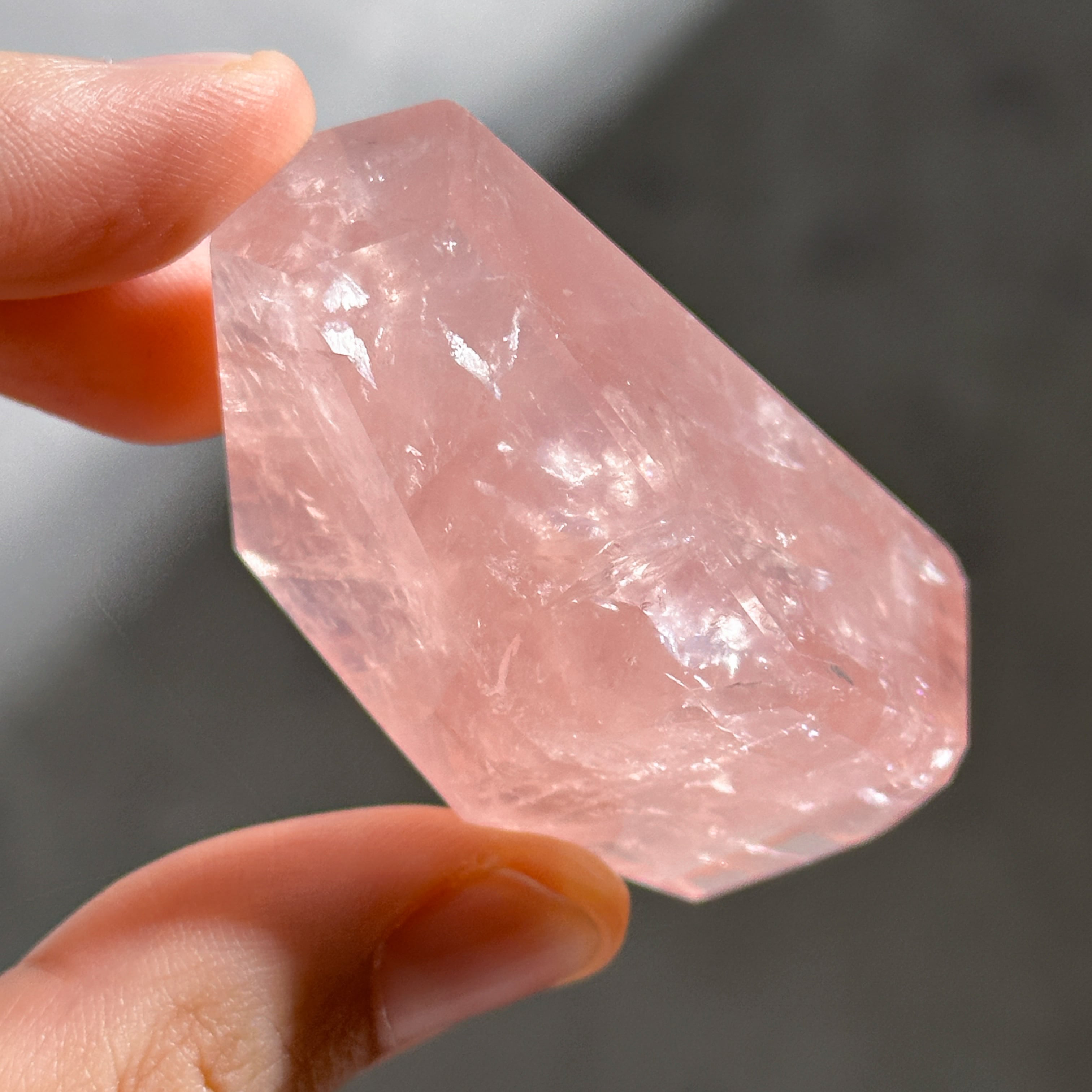 高品質】バイーア産ローズクォーツ フリーフォーム62◇ Rose Quartz