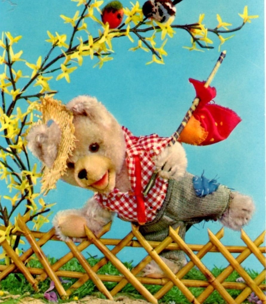 アンティークポストカード お人形とテディベアと仲良しな少女