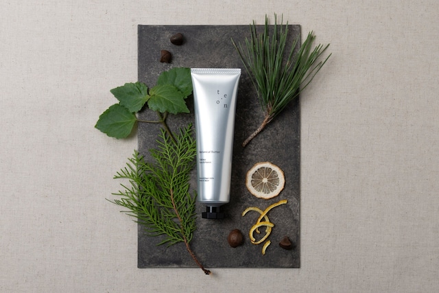 te.on Botanical Butter Tube 全身用クリーム