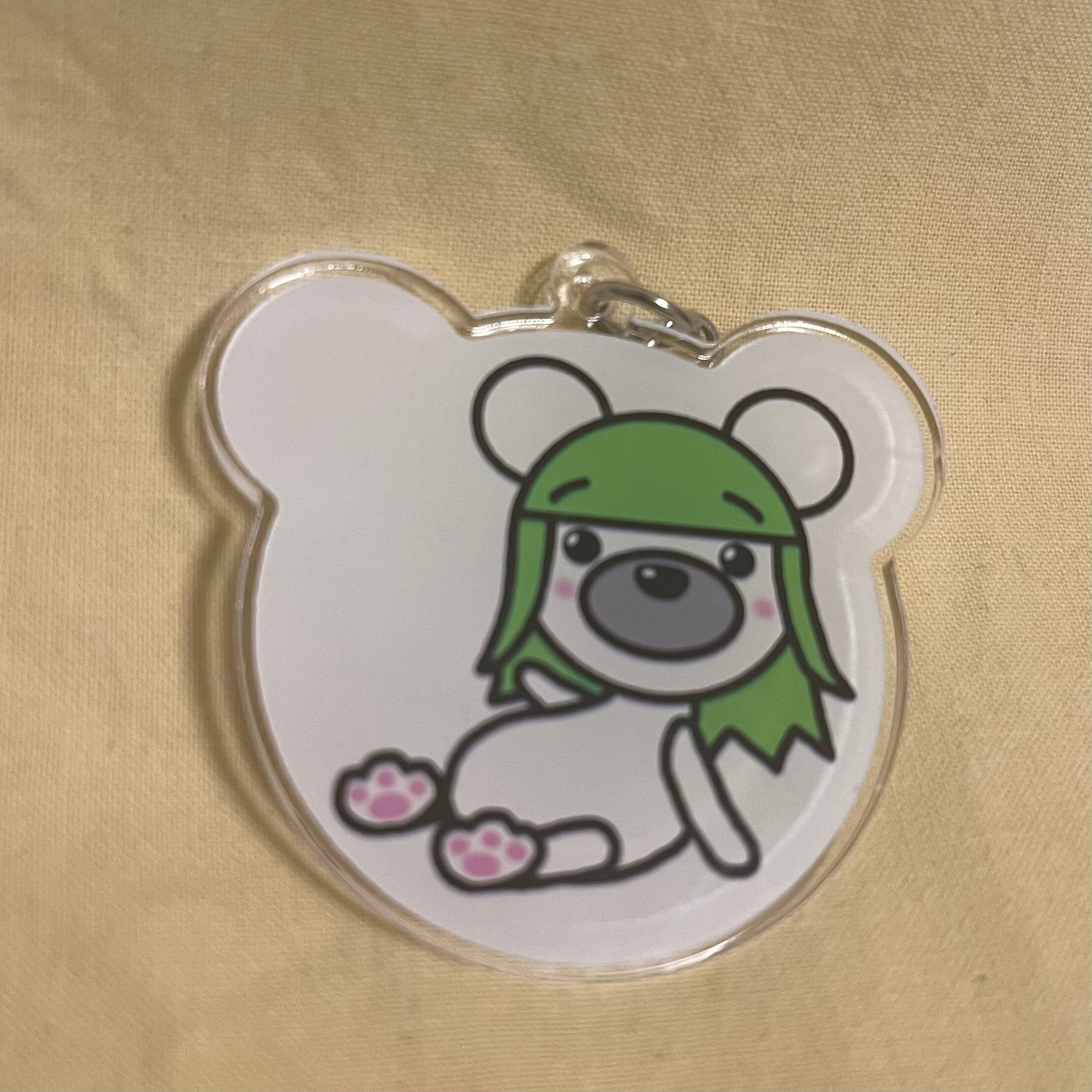 けたくまちゃん アクリルキーホルダー おすわり | マイ工房