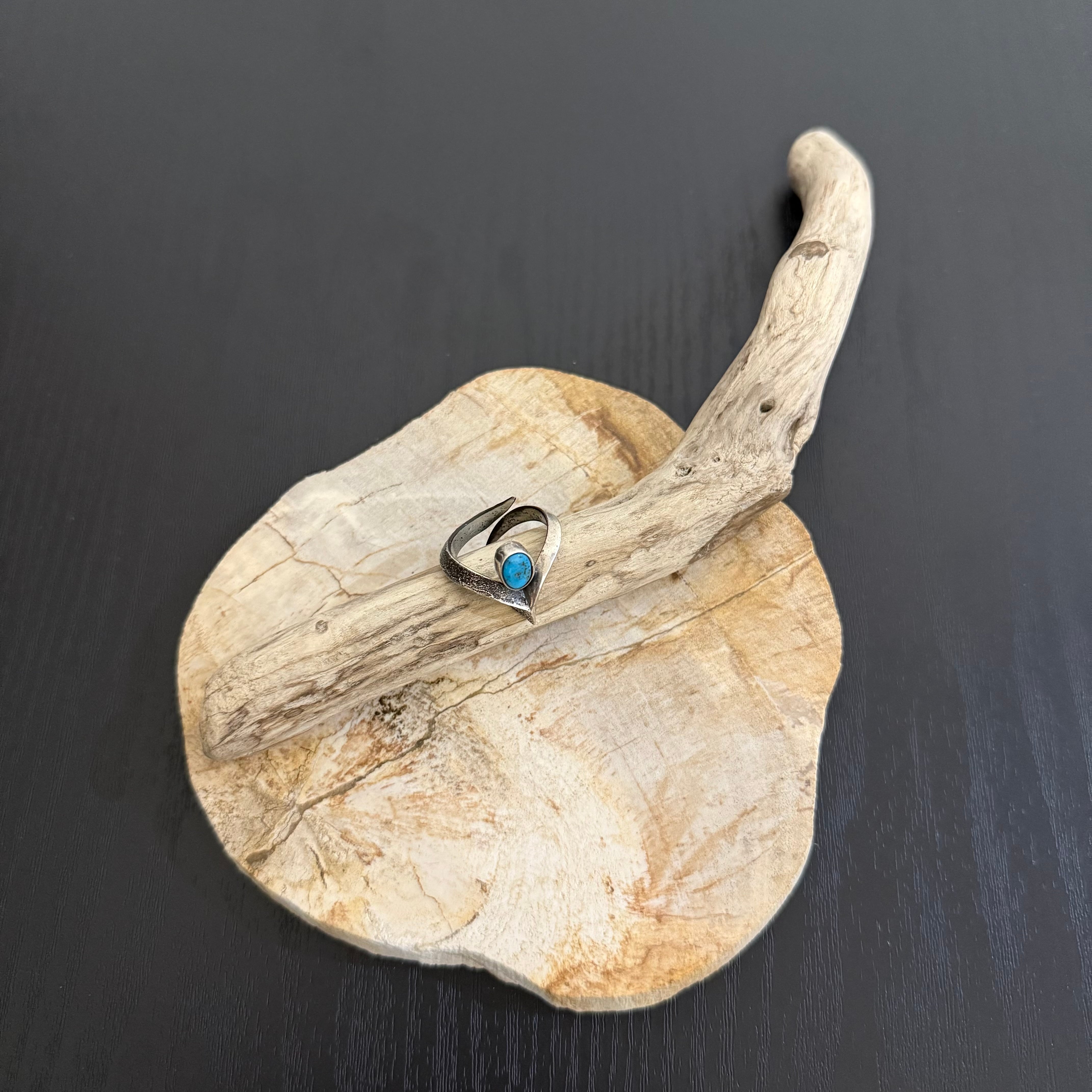 ハーヴィーメイス 12KGF フェザー リング | HEEERO 【インディアン