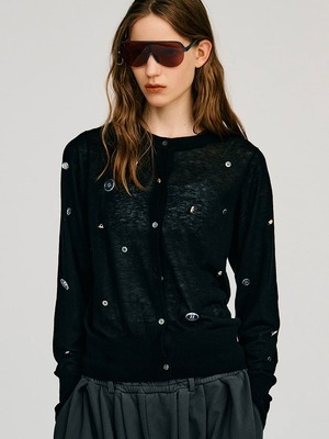【26AW | WOMEN】PRANK PROJECT プランクプロジェクト / カーディガン / Suivi Wool Playful Button Cardigan. 31262365404
