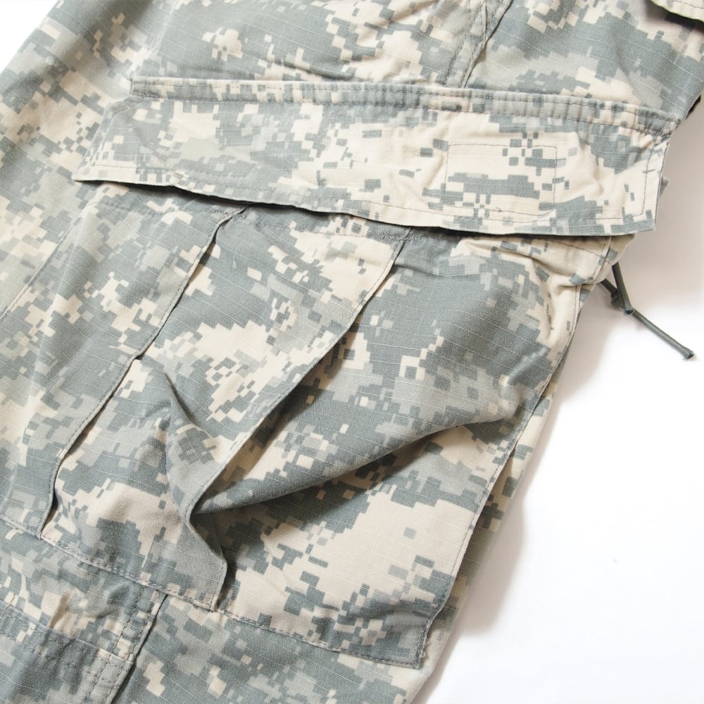 米軍 ACU コンバット カーゴパンツ UCP SMALL-REGULAR 軍パン 米軍 ACU コンバット カーゴパンツ UCP SMALL-REGULAR 軍パン