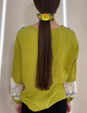 手縫い刺繍ヴィシヴァンカ（オリーブ）レディース・フリーサイズ
