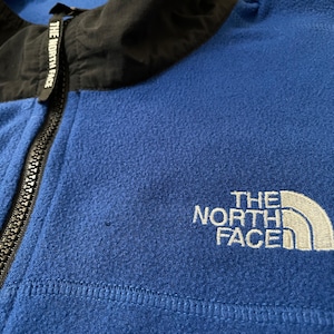 【THE NORTH FACE】USA製 フリース デナリジャケット 中間着 ワンポイントロゴ 刺繍ロゴ ジップアップ フルジップ L 切替 ナイロン ノースフェイス US古着