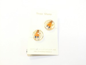 Three Sheep 女の子のイヤリング