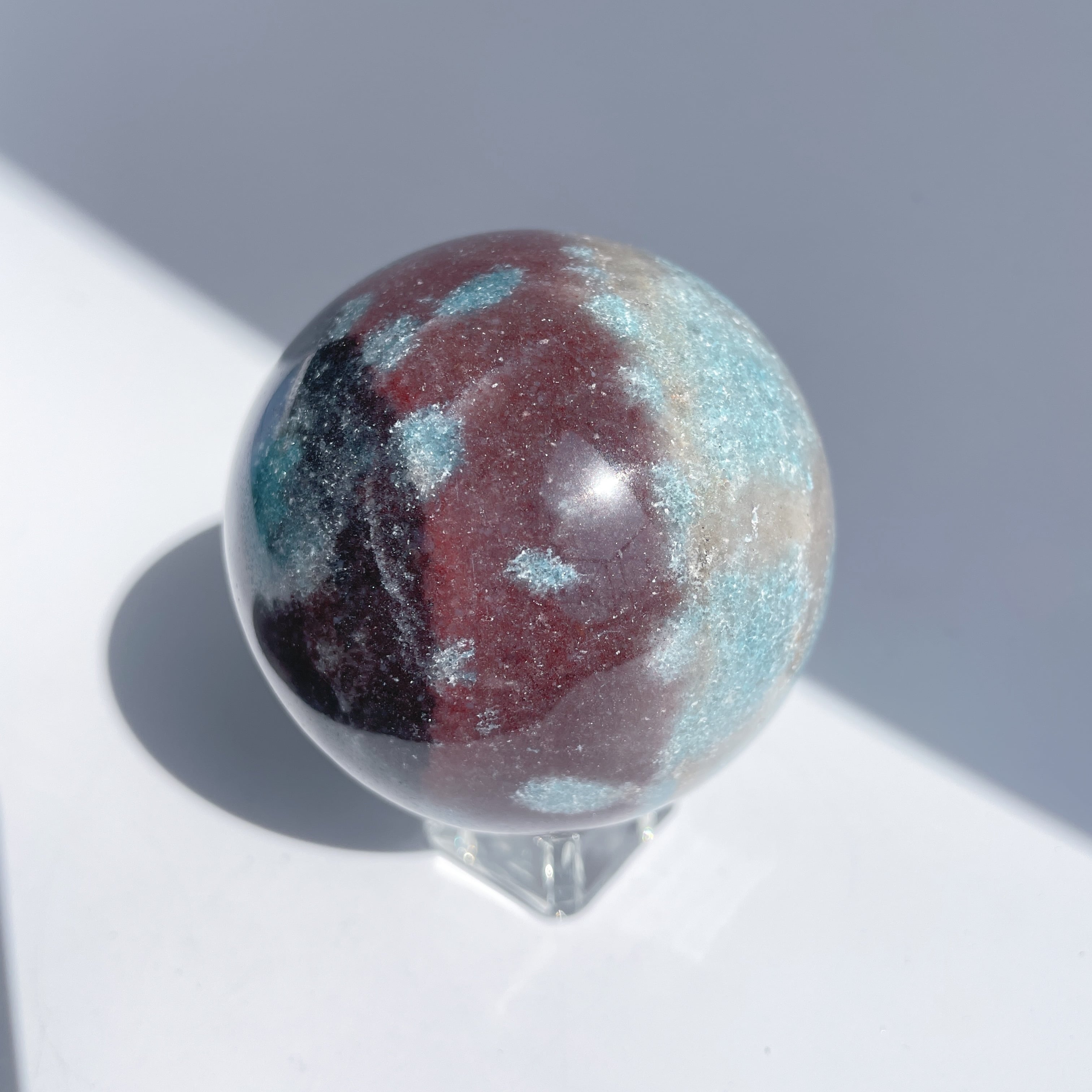 トロレアイトインクォーツ（トロール石）スフィア（丸玉）17