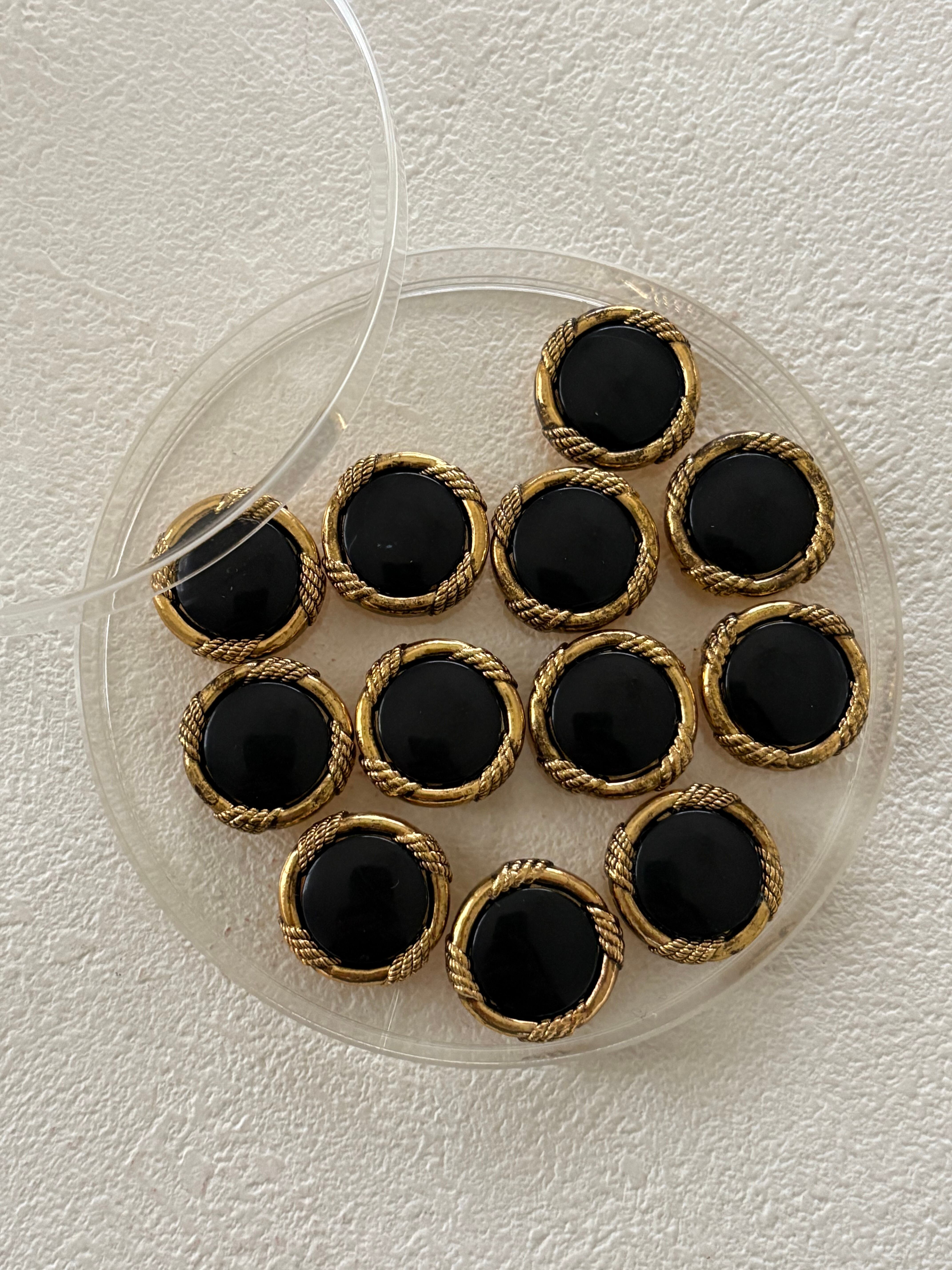 Japanese Vintage ボタン 18mm ブラック×ゴールド カボション プラスチック アクセサリーパーツ 装飾材 カルトナージ