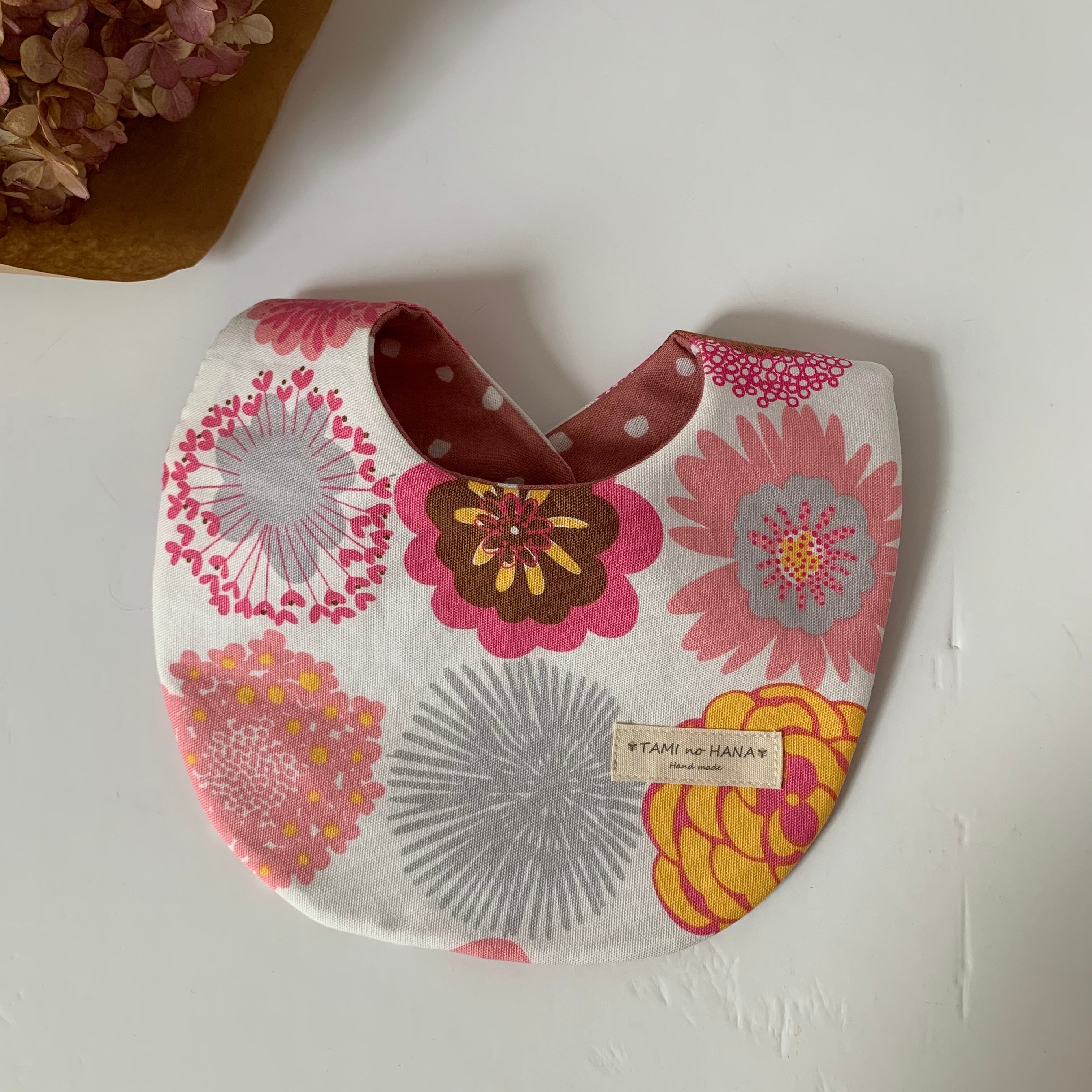 rétro flower pinkのベビースタイ