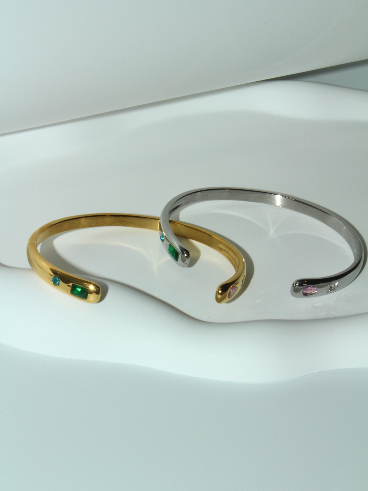 Colorful stone bangle