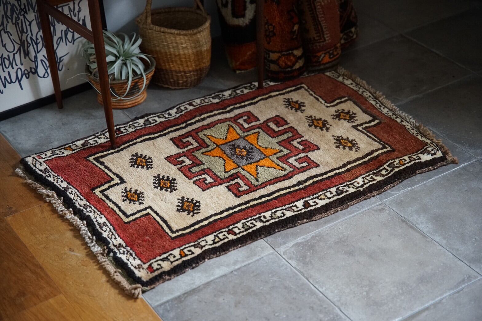 022 - Vintage Turkish rug