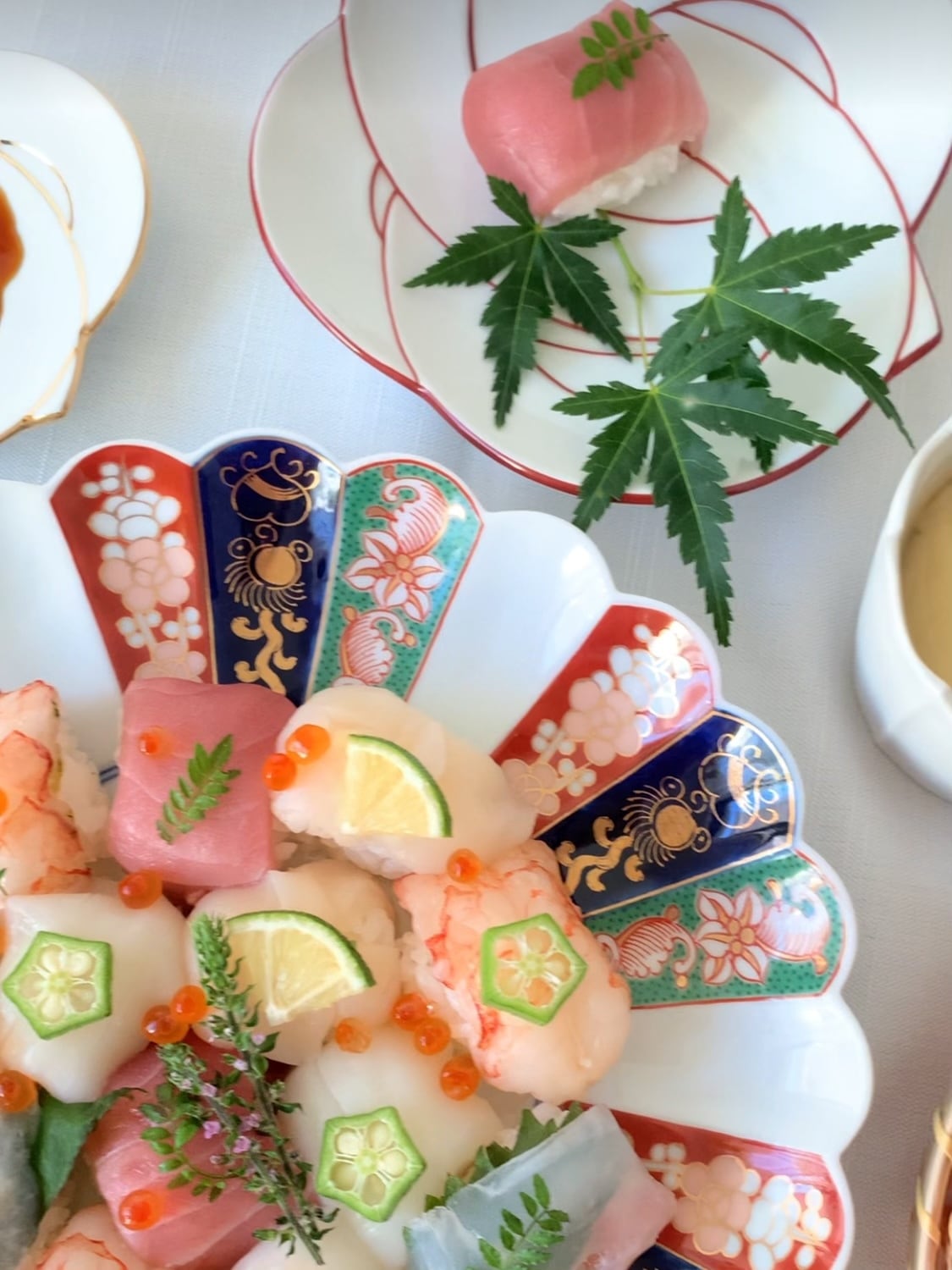 有田焼 赤線結び 銘々皿 | Floraison Table フロレゾンテーブル
