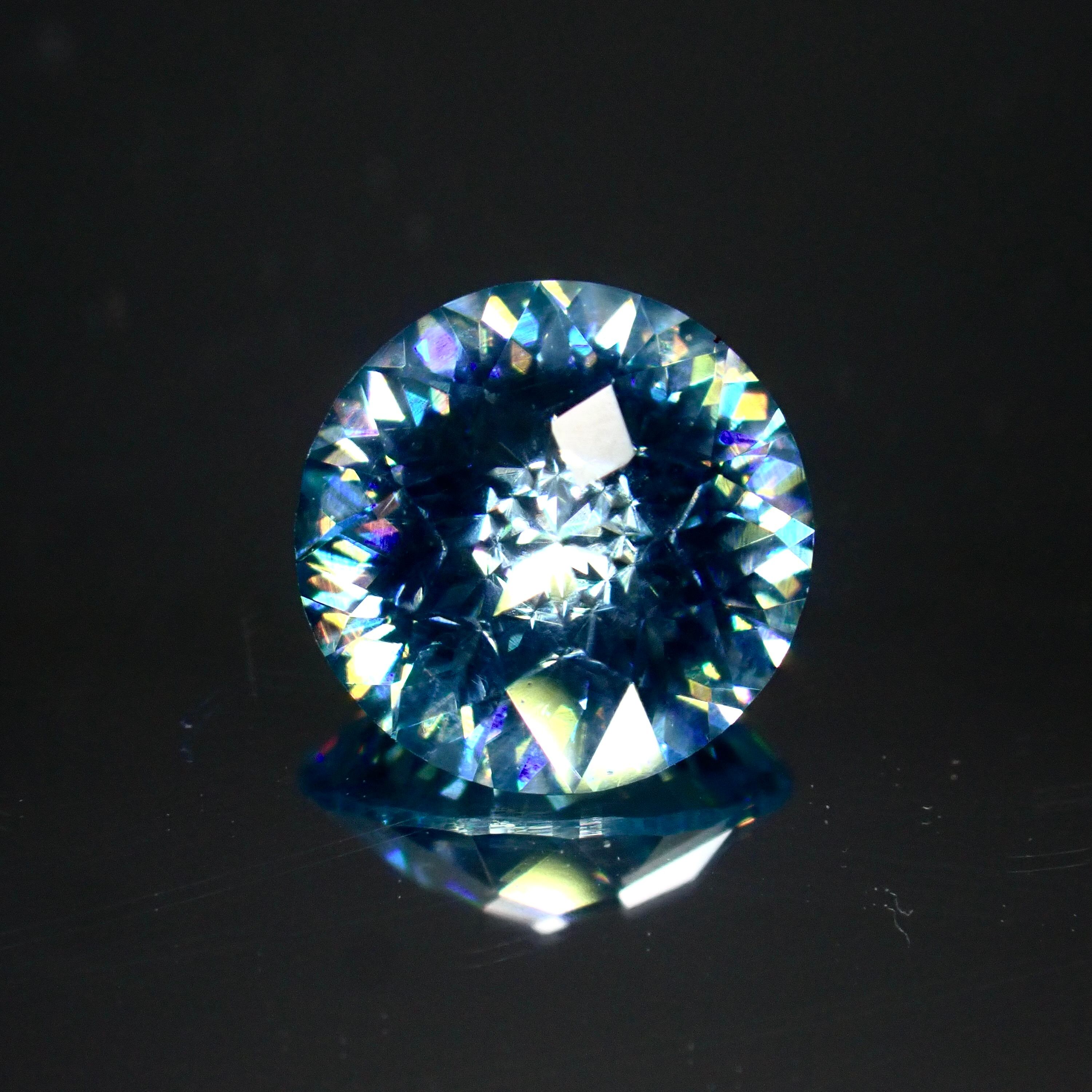 【Brilliant Rose cut™️】輝く青色、ファイアの誘惑 1.2ct 天然 ブルージルコン