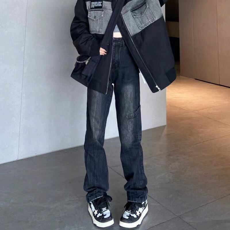 【新作】【送料無料】 アメリカのハイストリートデザインの女性用マルチポケットジーンズ、春と秋のレトロなダメージストレートレッグルーズサイドポケットパンツ 0391649381674
