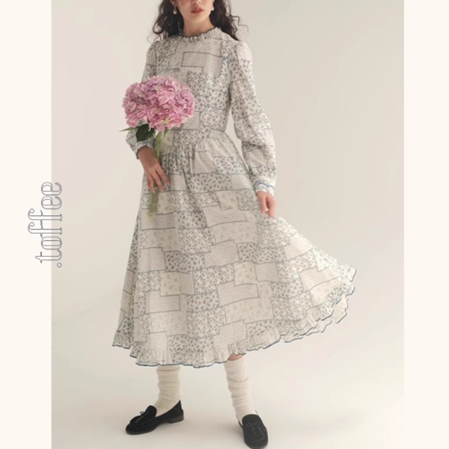 パッチワーク小花柄ロングワンピース《Z00986》