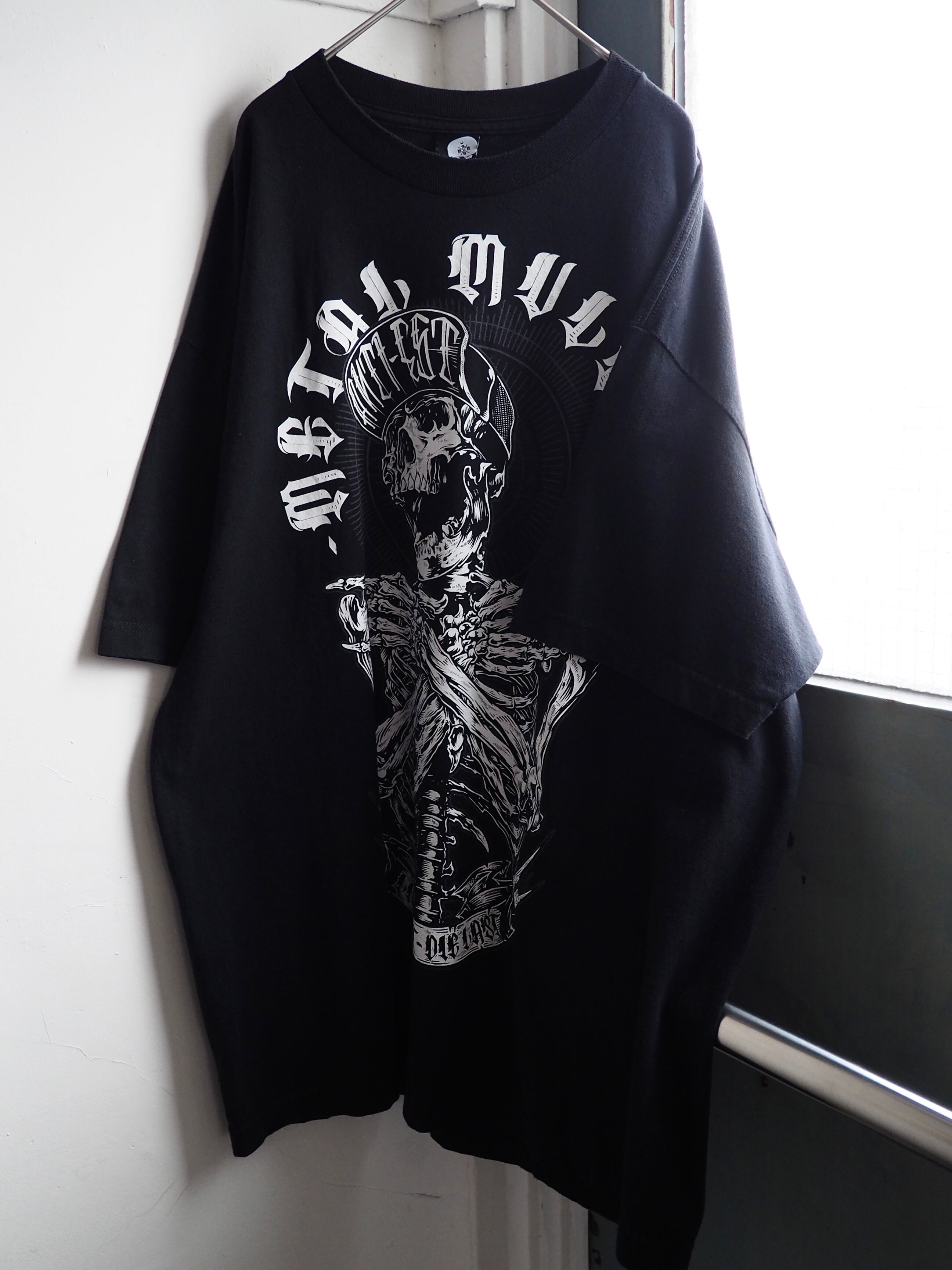 Bone prayer human graphic printed Black loose S/S Tee
