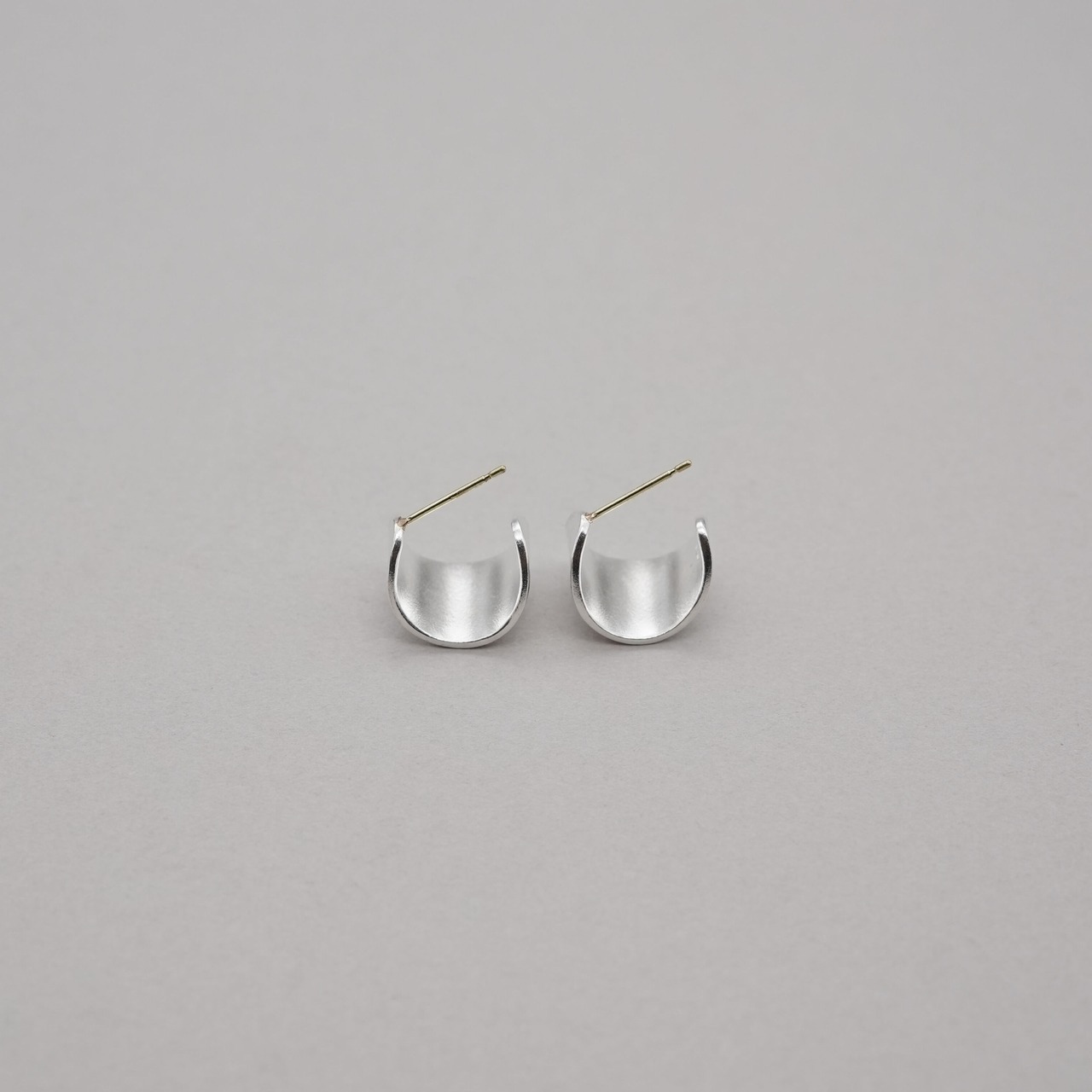 kasane（純銀/K18）　Pierced　earrings