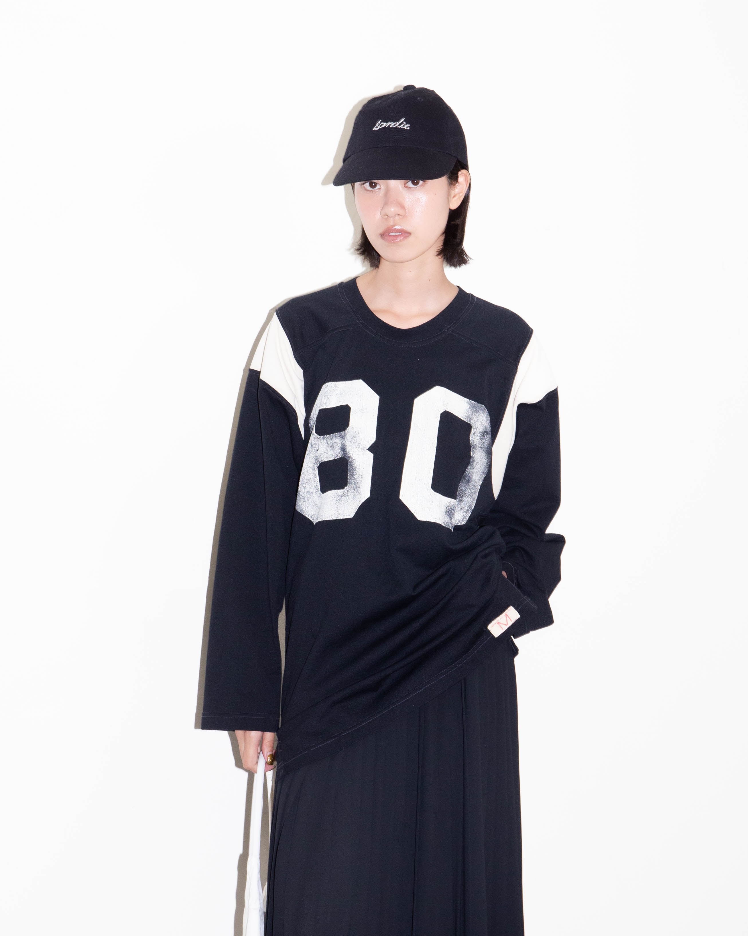 【美品】  m.u Japoness / エムユー | OLDIE NUMBER FOOTBALL / フットボール オーバー カットソー | F | ブラック | レディース m.u Japoness / エムユー | OLDIE NUMBER FOOTBALL フットボール