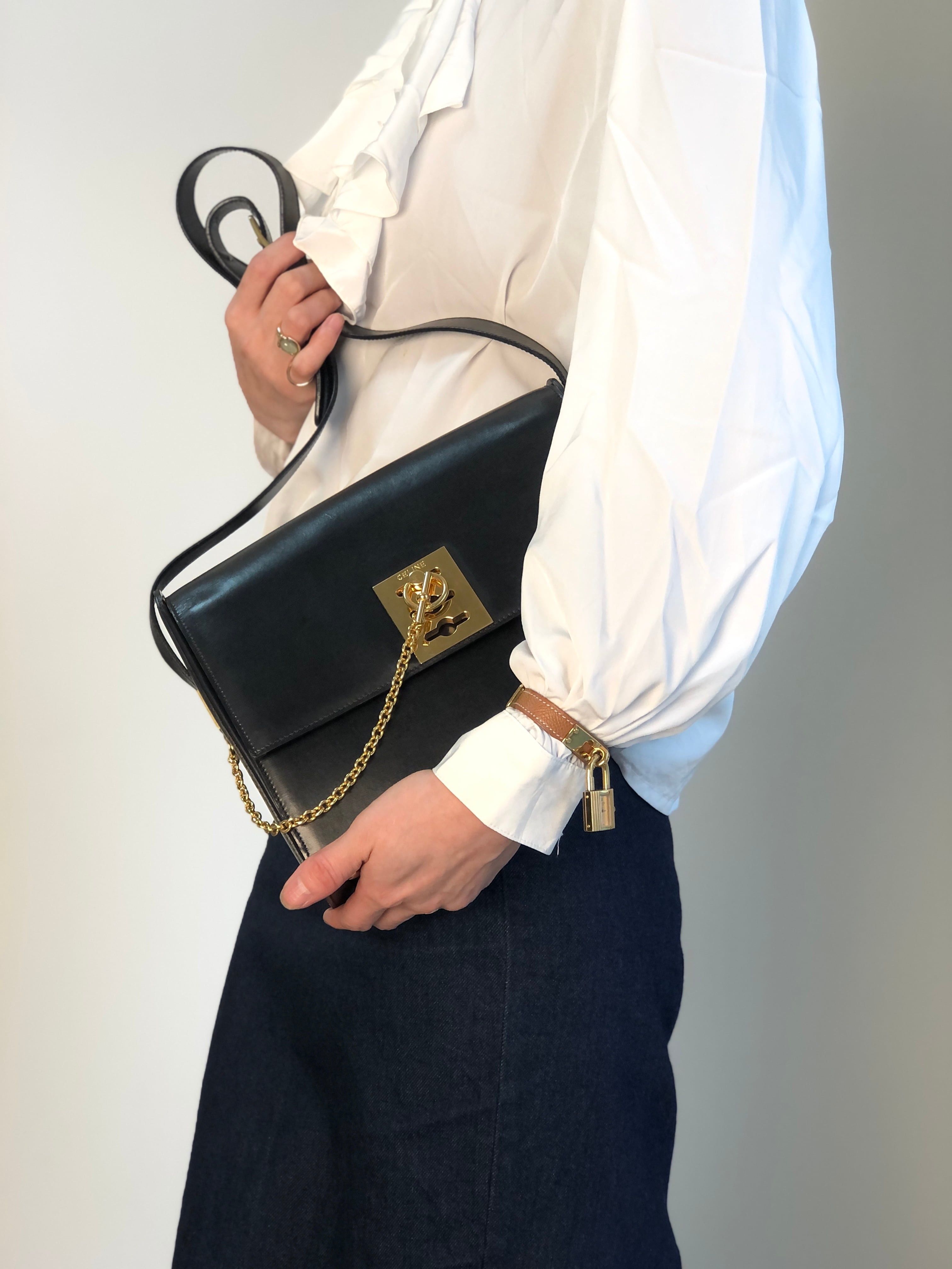 日本直送 名牌中古包 】CELINE セリーヌ ショルダーバッグ ブラック