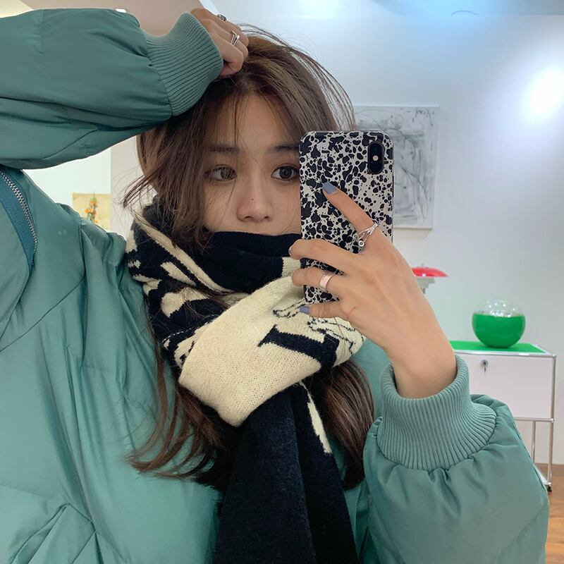 スタンダードパターンスカーフ ウィンター レトロ 冬物 ブラック・アイド・ピーズ97223709461