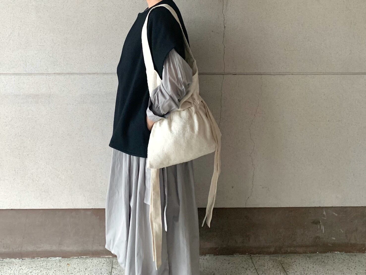 COSMIC WONDER】Arabesque silk wool shoulder bag/ 20CW81047-1