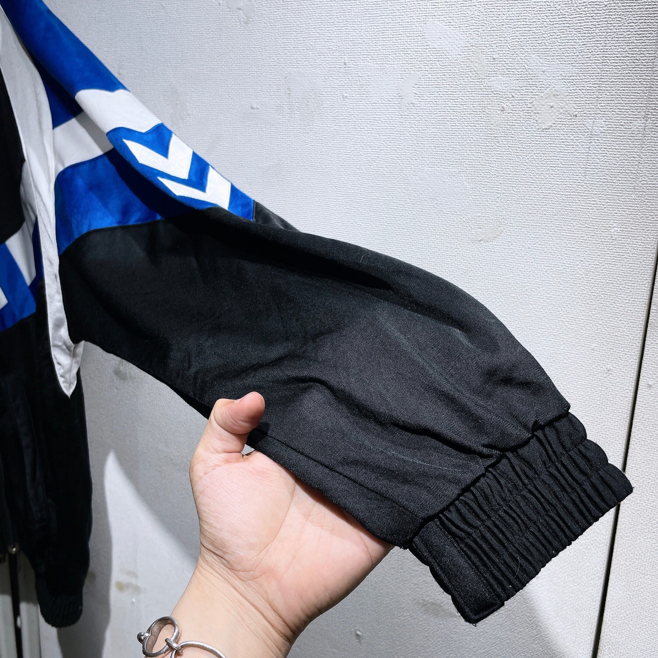 1990s ” hummel ” Cross panel combinations design vintage loose track jacket