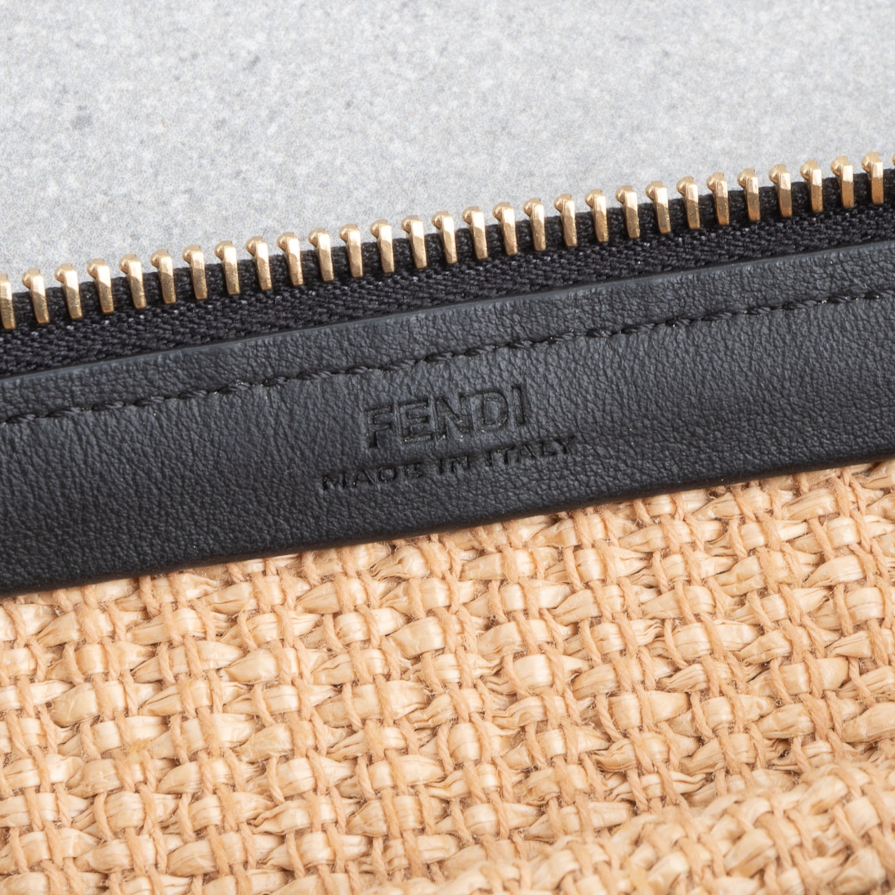 フェンディ ラフィア クラッチバッグ  FENDI ROMA ベージュ ブラック