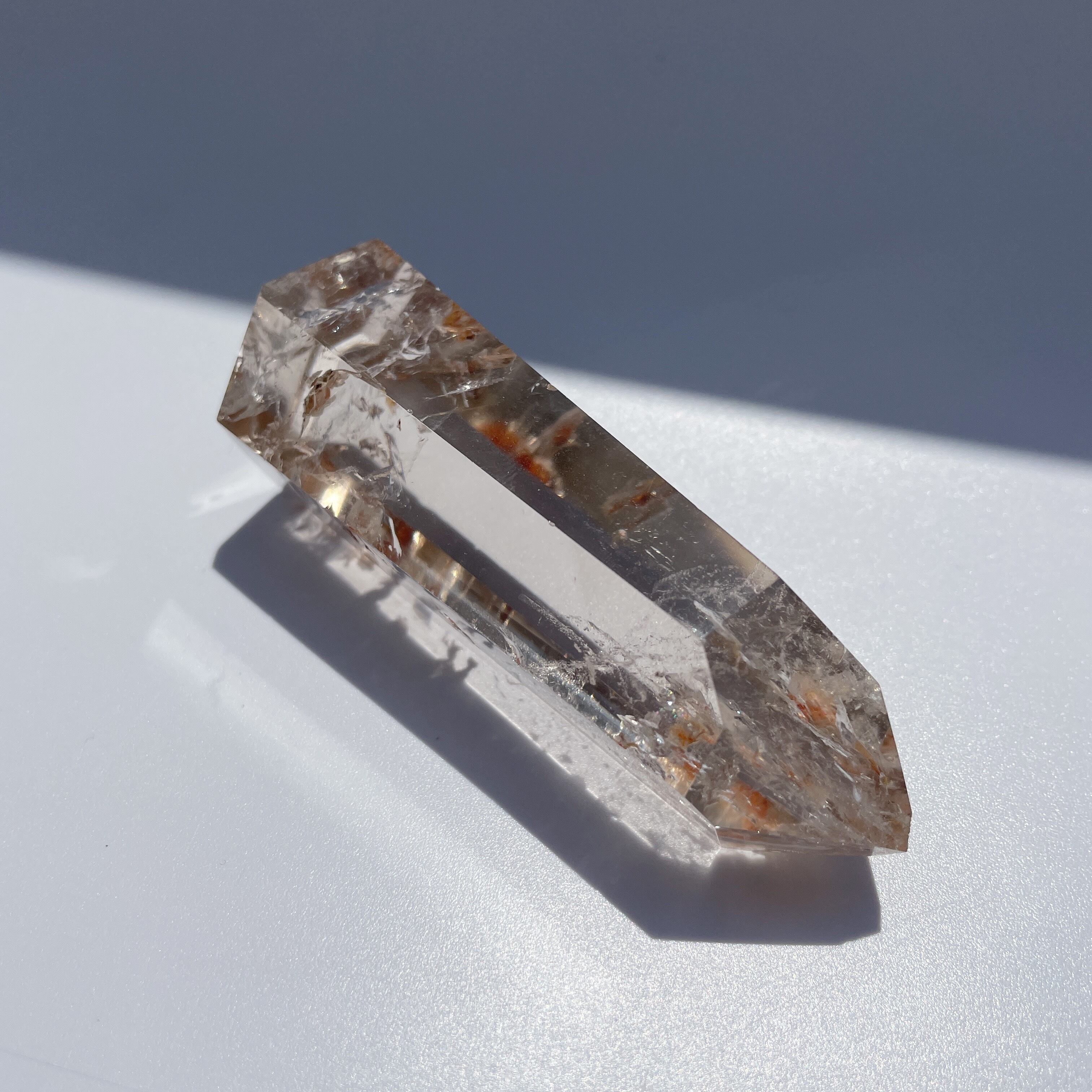 透明感のある、ライトブラウン。スモーキークォーツ タワー32◇Smoky