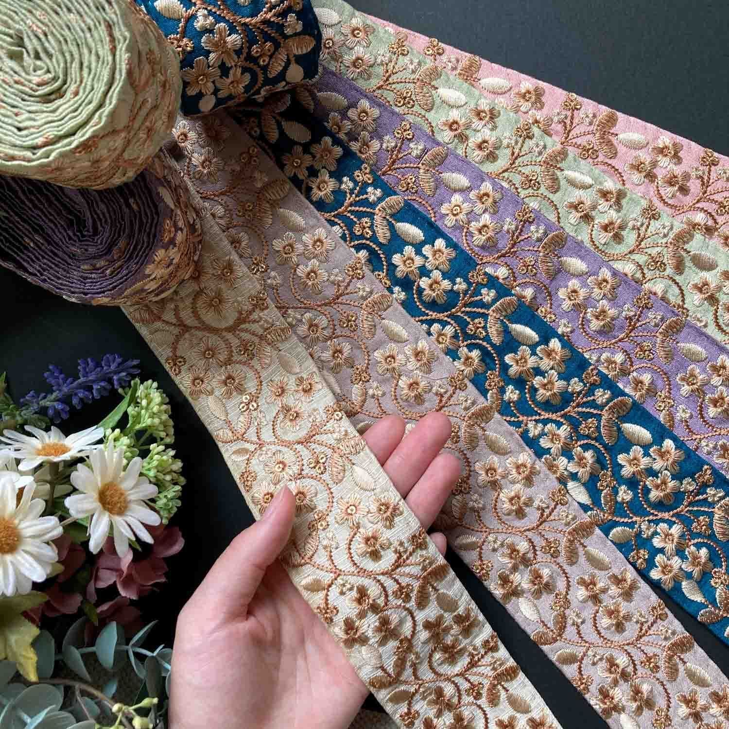 蔦と小花模様インド刺繍リボン（50cm〜） | Dua-アクセサリーパーツショップ
