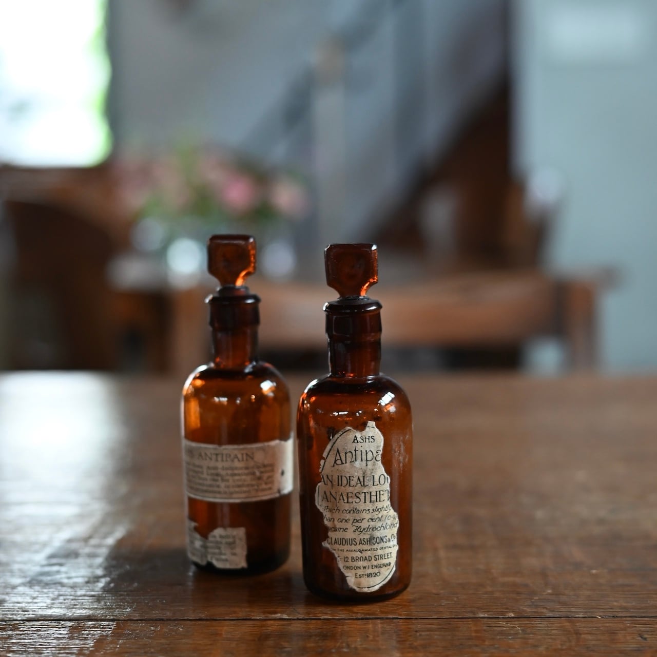 Bottle / ボトル【B】〈 薬瓶・花瓶・フラワーベース・インテリア