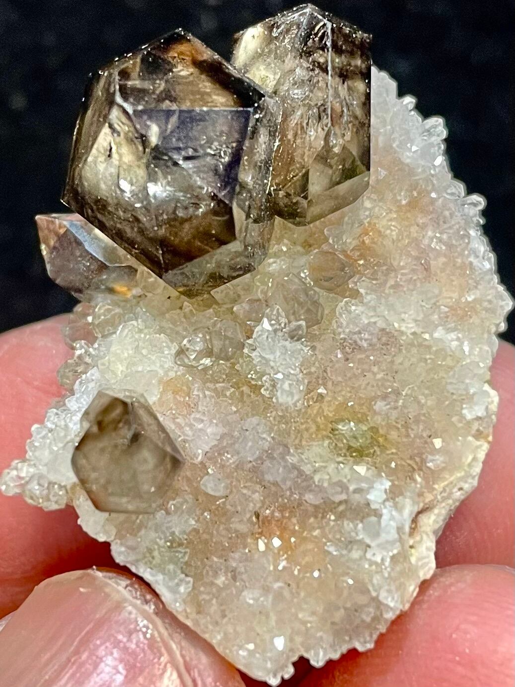 10) アボリジニー「レムリアン・ドリーム」スモーキー・ダイヤモンド母岩付き