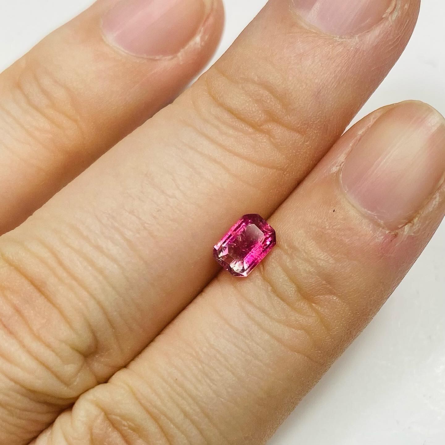 ハッピーカラーなバイカラートルマリン