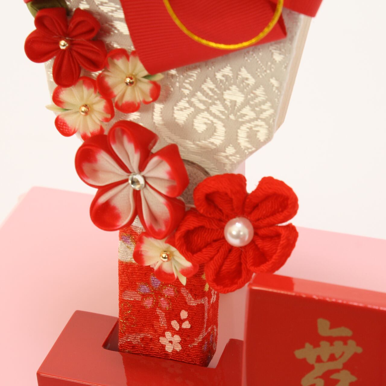 620番　西陣織リボンとつまみ細工の髪飾り 620番 西陣織リボンとつまみ細工の髪飾り 髪飾り リボン つまみ