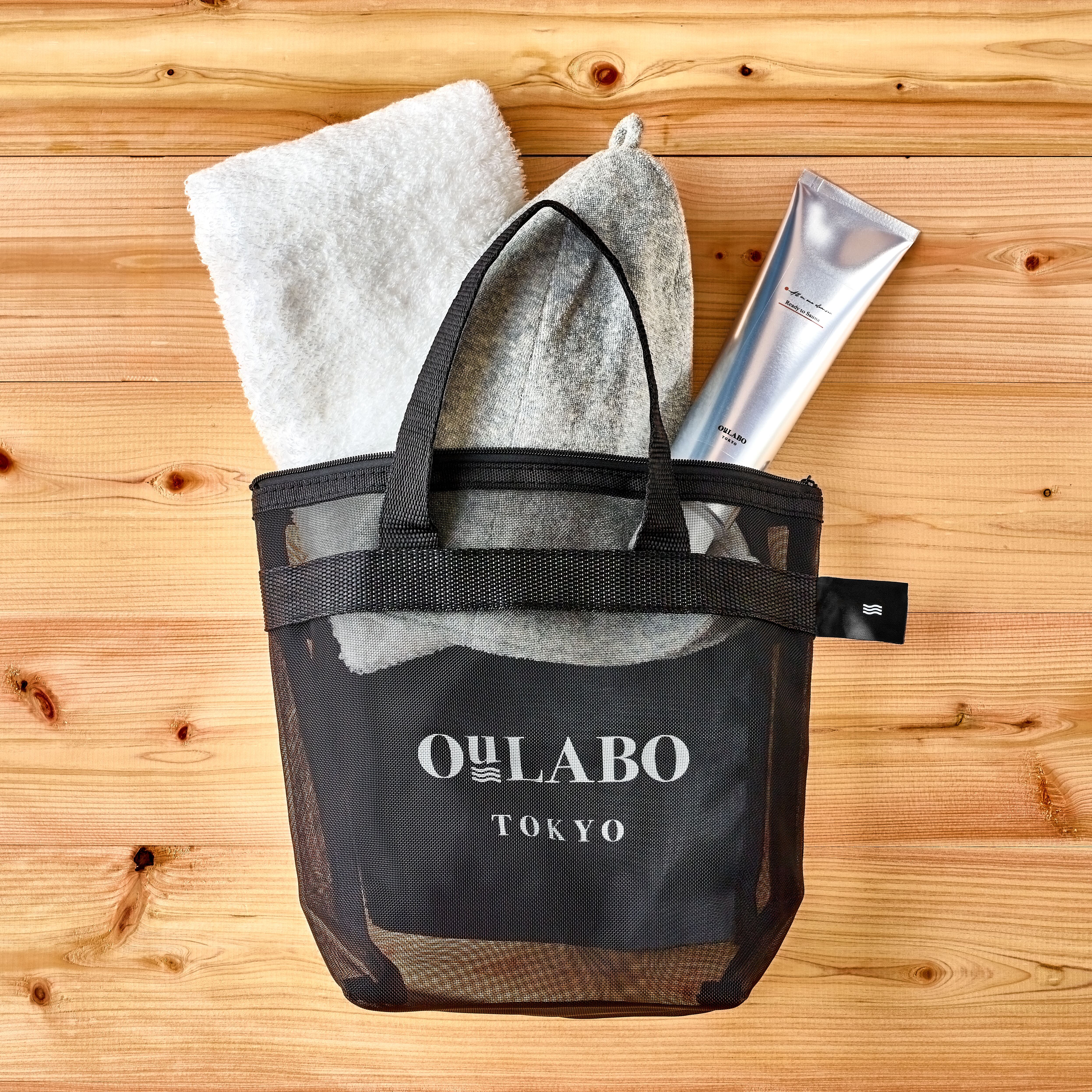 OULABO TOKYOロゴ入りスパバッグ | OULABO TOKYO