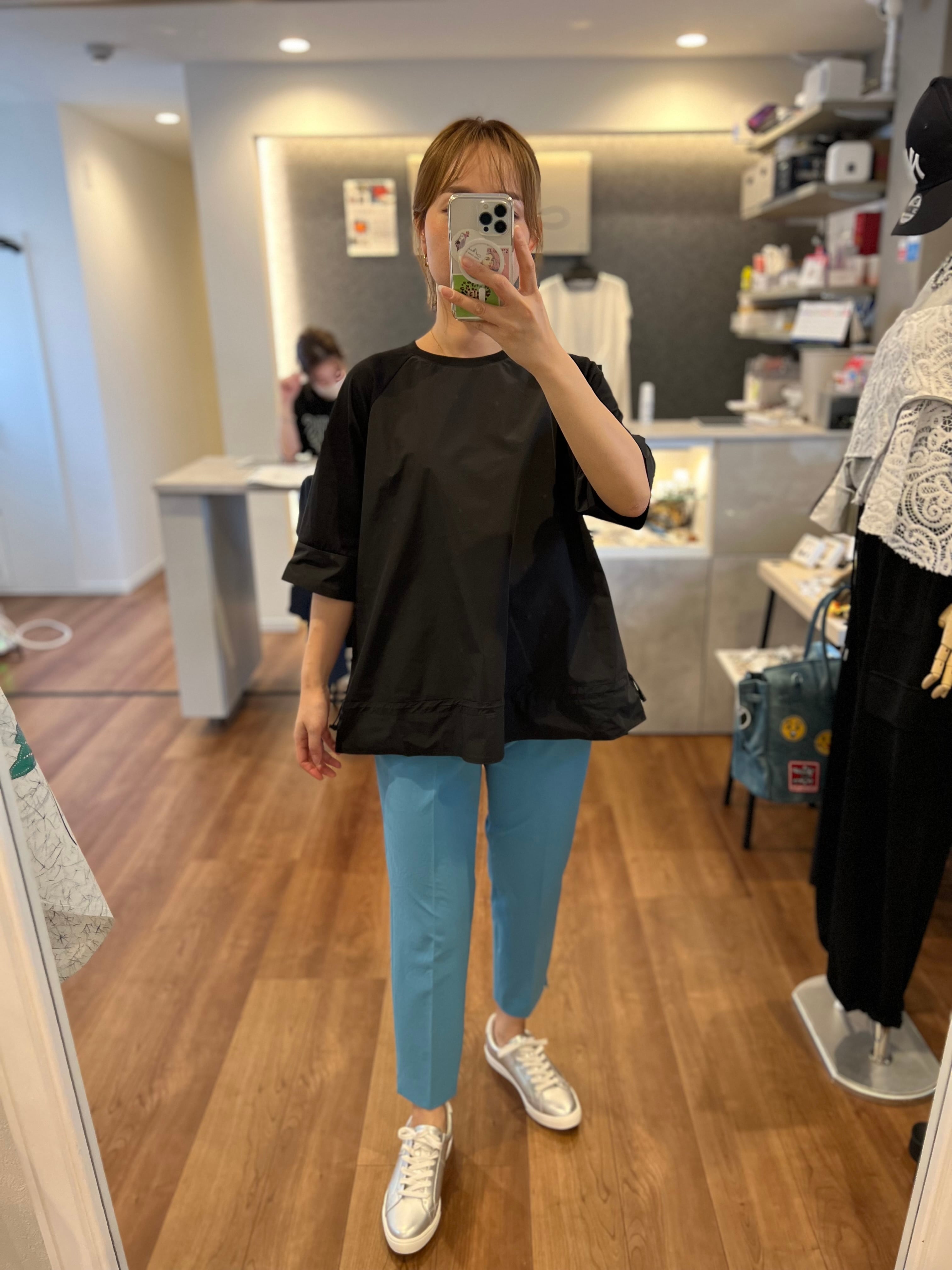 【PASSIONE】スリット入タックテーパードパンツ