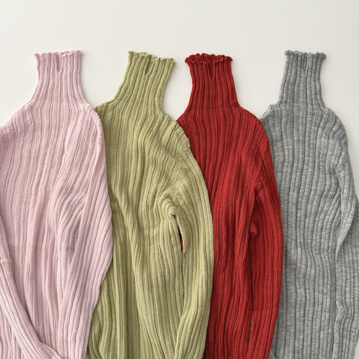 royal baby alpaca random ribbed-knit high-neck sweater｜unfil | 服と日用品 SLOPE