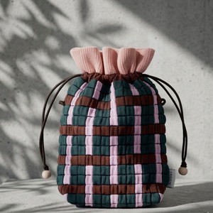 TRICOTÉ / PIXEL POUCH BAG "WEAVING" GREEN BLUE