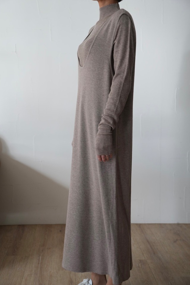 【SALE】255. CLOCHE クロシェ / ニットアップ(インナー付き) (beige/charcoal)  (552-85622)