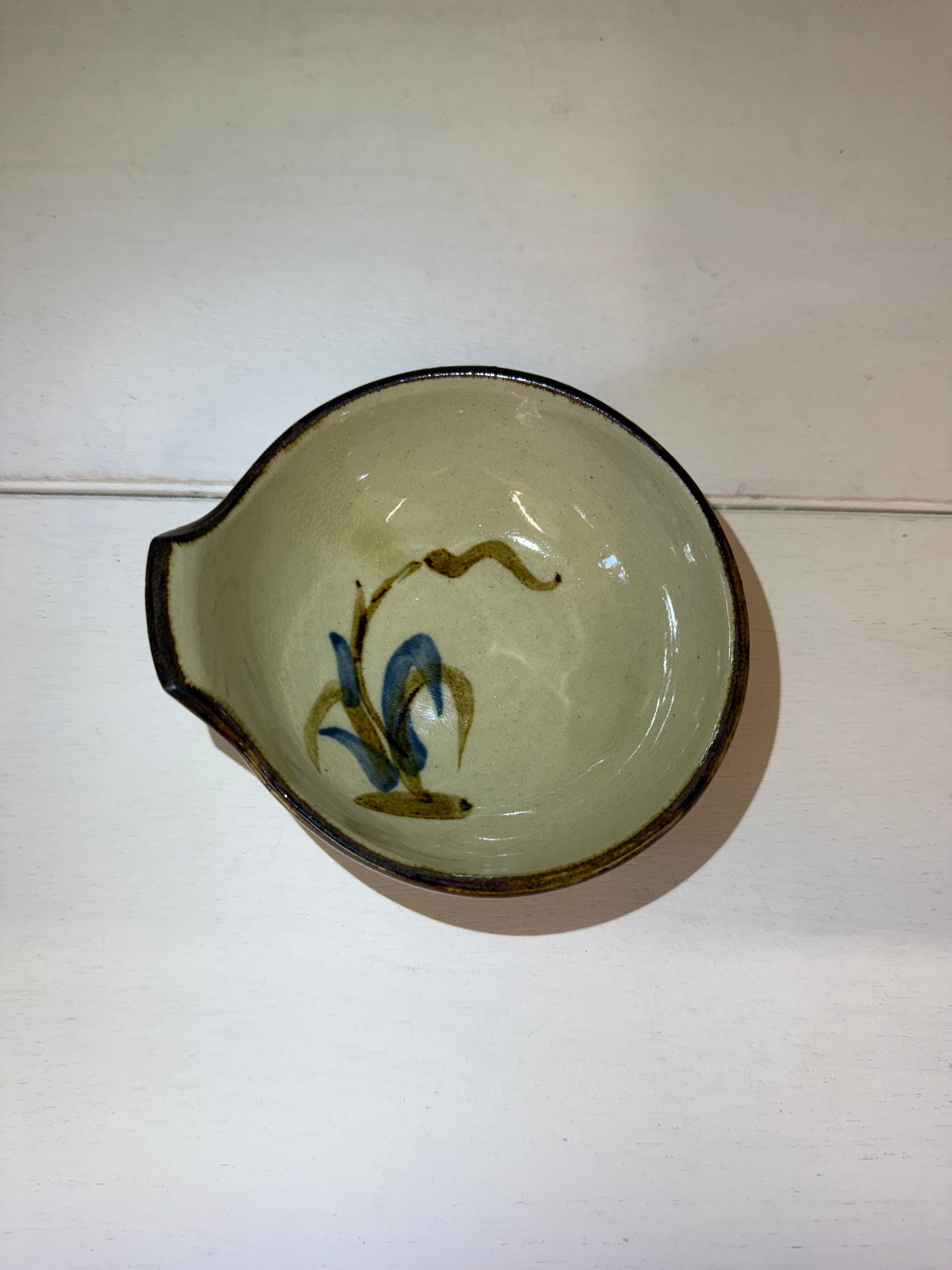 胡差焼 丸皿