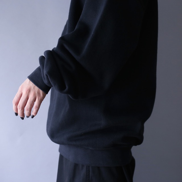 "猫×刺繍" black base over silhouette sweatshirt