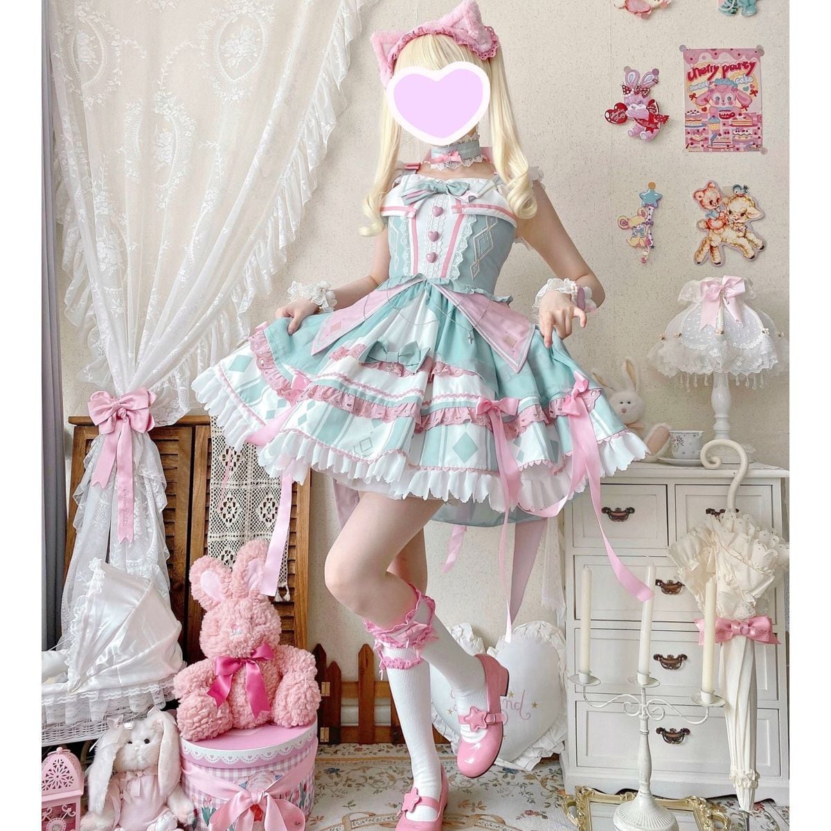 バラ売りは不可ですアマベル　魔法少女　ピンク　ケープ　ジャンスカ　ブラウス（長袖、半袖）　4点