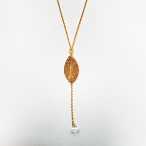 【ビオジュエリー】 黄金の草 カッピンドウラード Grass×Glassネックレス リーフ ガラスフラワー