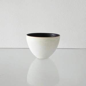 【LIMITED】小野俊 / カップ M 掛け分け 白