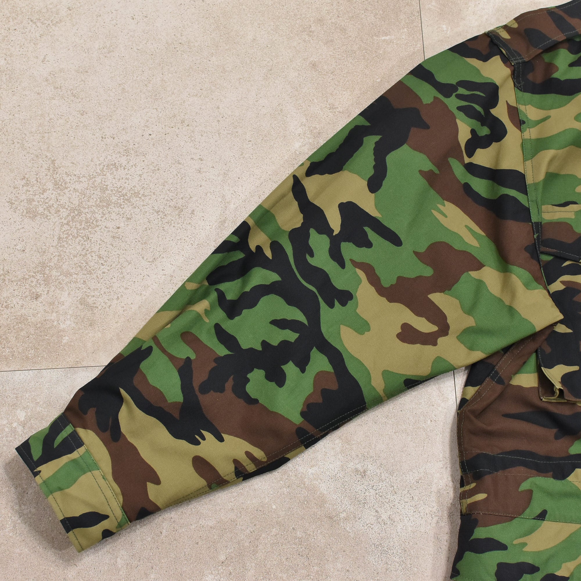 パンツ Supreme 25SS Nylon Trail Pant S Black Supreme Nylon Trail Pant (SS25) - $148