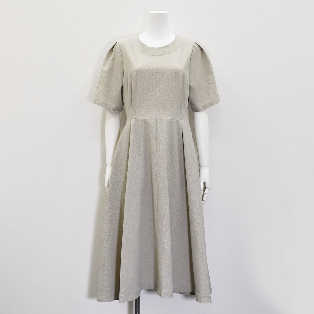 J_O×FUMIE=TANAKAモノグラムフレアワンピース【ライトグレー】