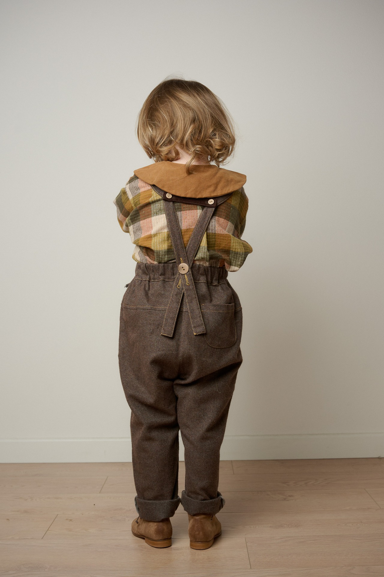 HELLOLUPO　BROOKS TROUSERS - Bear