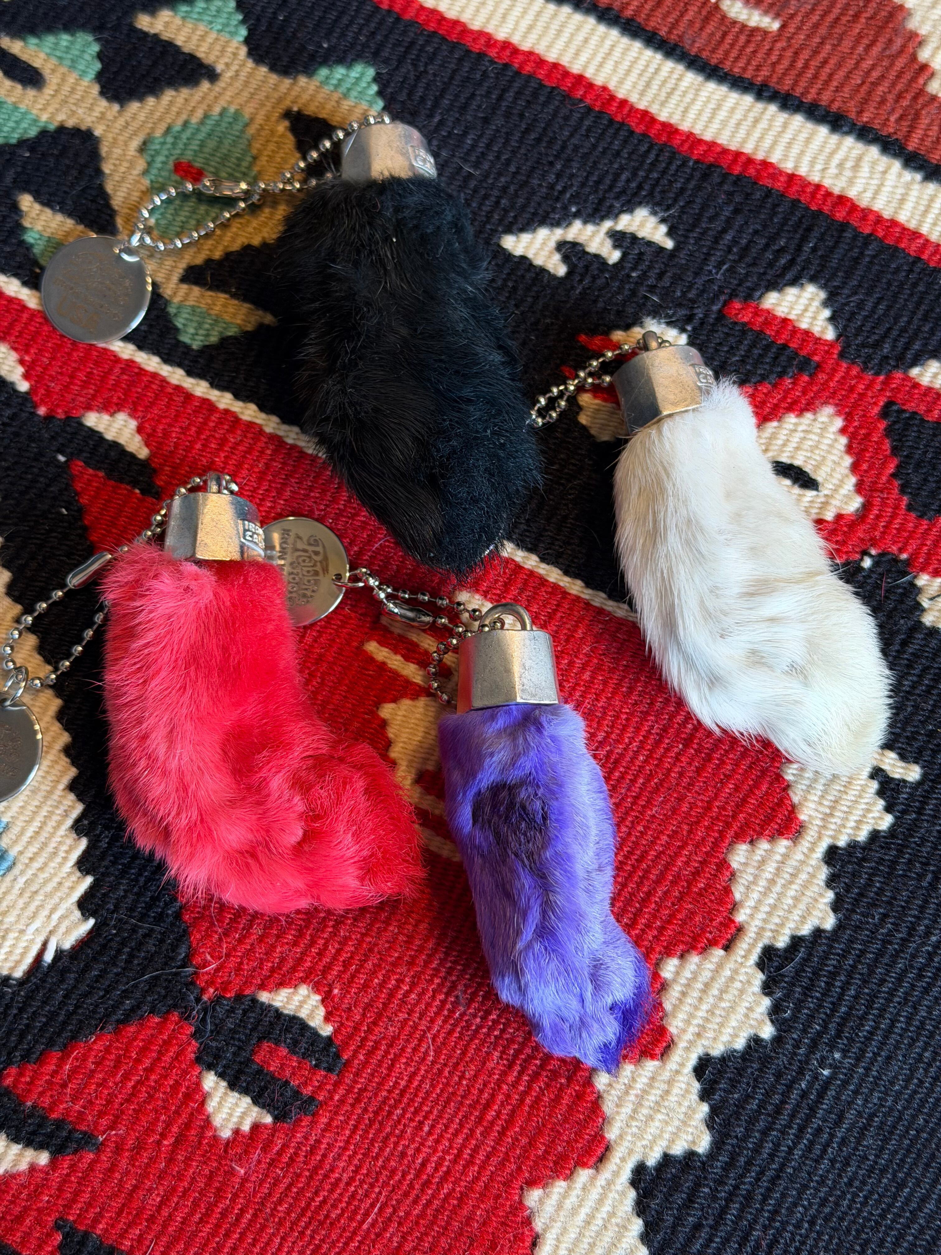 RABBITS FOOT KEY CHAIN 