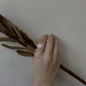 pearl RING