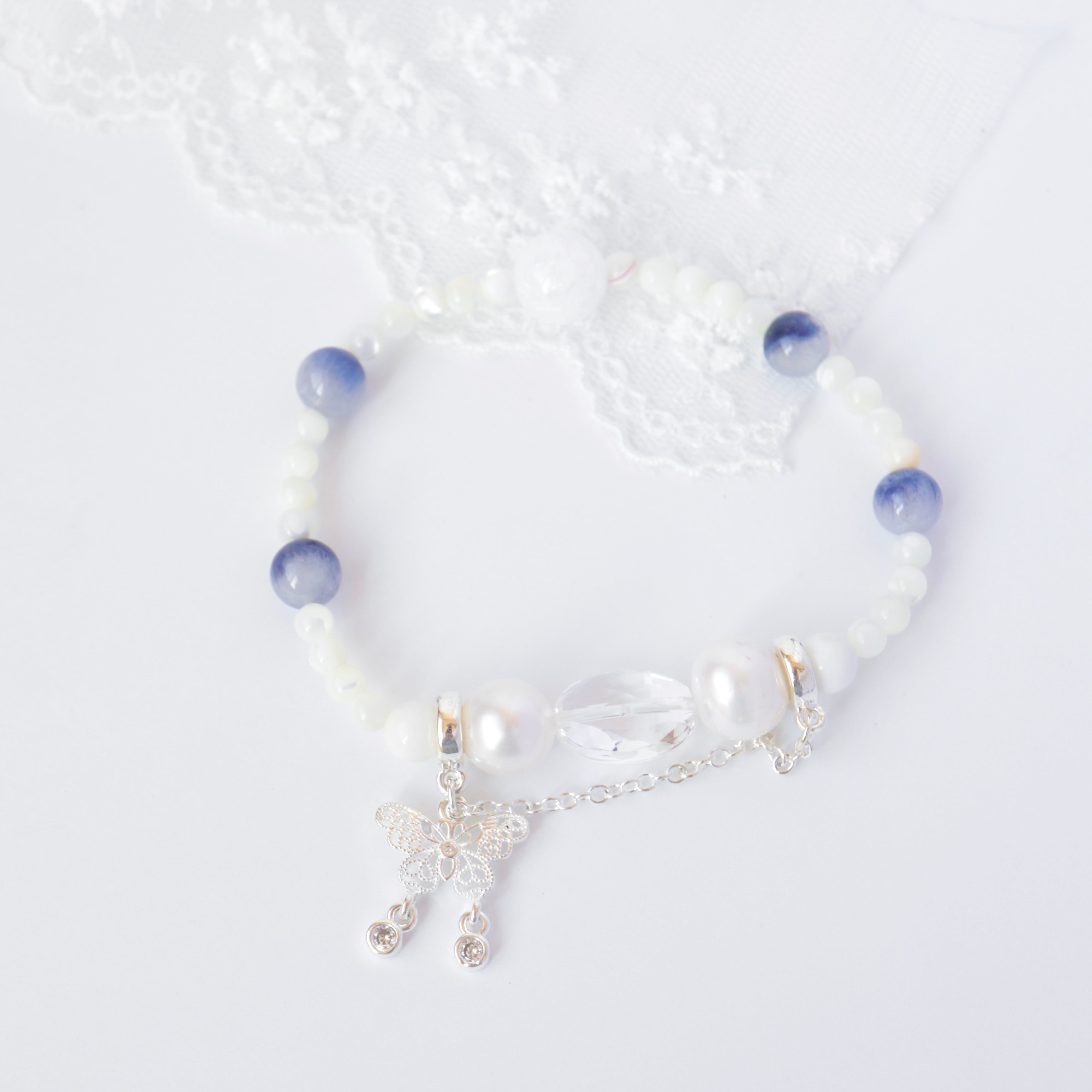 【1点もの】マザーオブパールと淡水パール《静かな羽音》|天然石ブレスレット