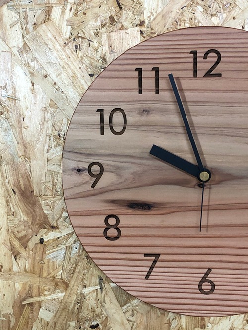 Wooden clock  木の時計 （秋田杉）size L　20-03　数字あり